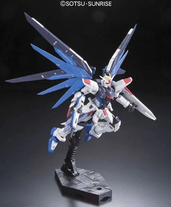 RG 1 144 FREEDOM GUNDAM Supply