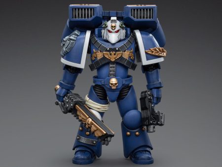 Warhammer Collectibles: 1 18 Scale Ultramarines Vanguard Veteran with Chainsword and Bolt Pistol Online now