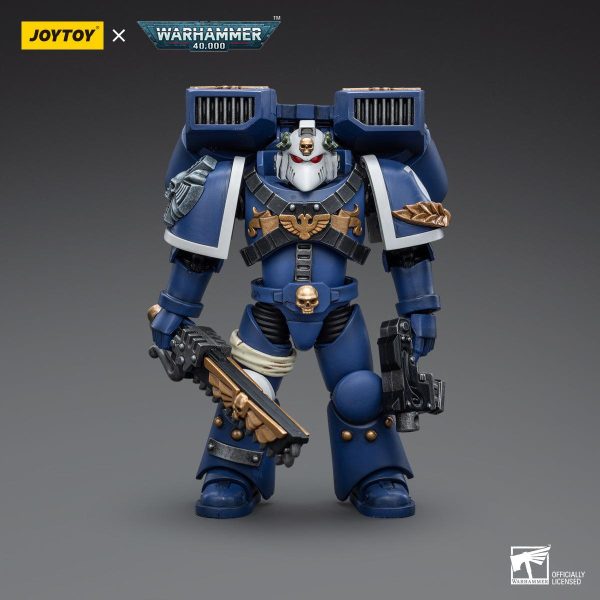 Warhammer Collectibles: 1 18 Scale Ultramarines Vanguard Veteran with Chainsword and Bolt Pistol Online now