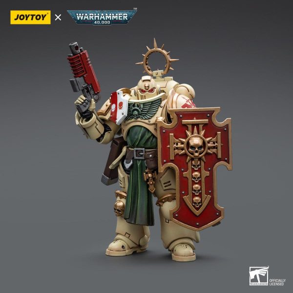 Warhammer Collectibles: 1 18 Scale Dark Angels Bladeguard Veteran on Sale